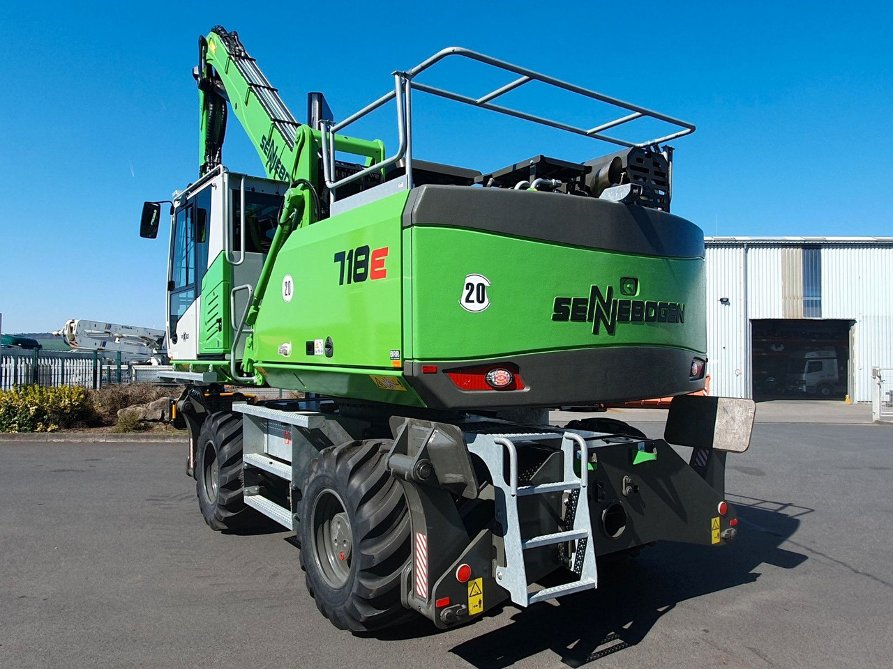 Sennebogen 718 / inkl. Albach Fällzange / nur 640h! - Wheel excavator: picture 5 Sennebogen 718 / inkl. Albach Fällzange / nur 640h! - Wheel excavator: picture 5