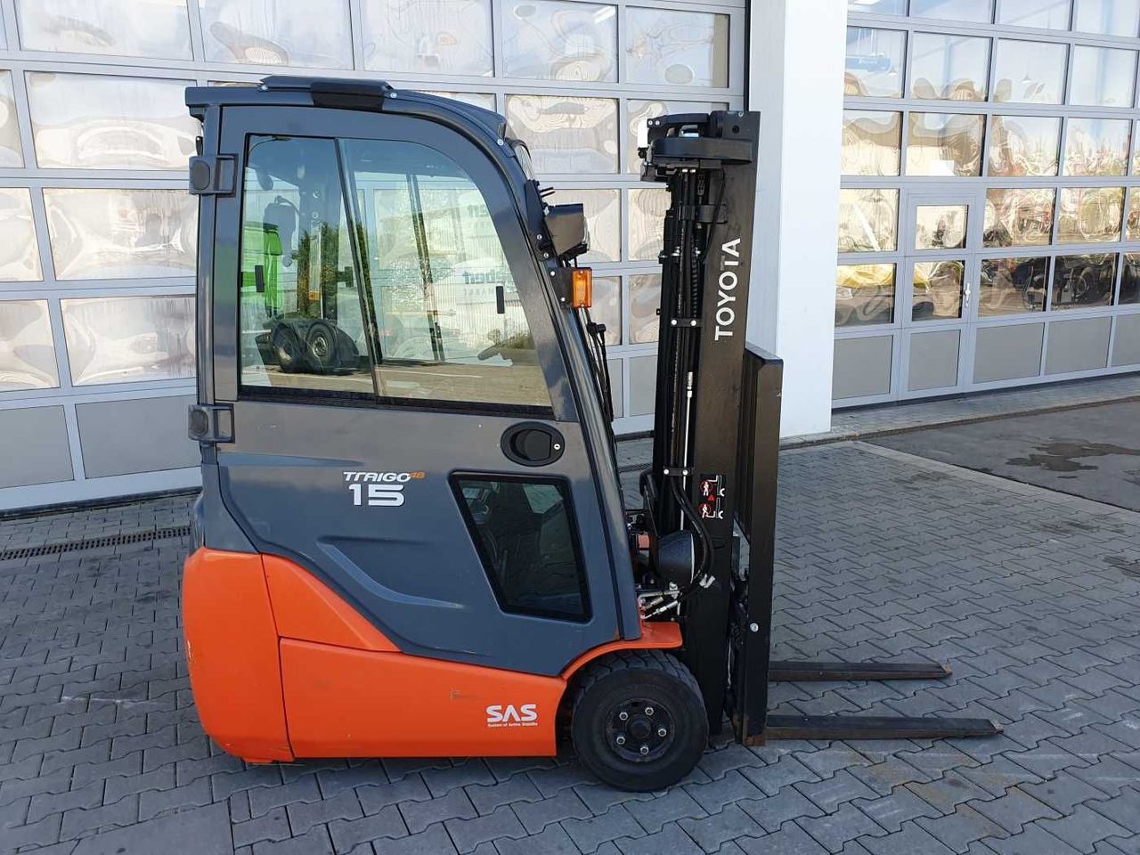 Toyota 8FBET15 / Triplex: 4.30m / nur 3.489h! / 2022 - Electric forklift: picture 2 Toyota 8FBET15 / Triplex: 4.30m / nur 3.489h! / 2022 - Electric forklift: picture 2