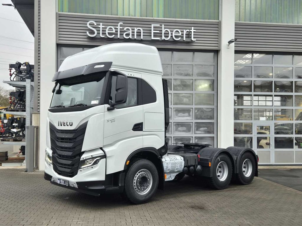 Iveco X-Way AS440X57TZ/P ON+ 6x4 Intarder 2xBett - Tractor unit: picture 3 Iveco X-Way AS440X57TZ/P ON+ 6x4 Intarder 2xBett - Tractor unit: picture 3