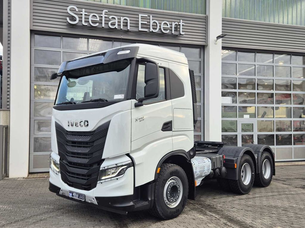Iveco X-Way AS440X57TZ/P ON+ 6x4 Intarder Bett - Tractor unit: picture 1 Iveco X-Way AS440X57TZ/P ON+ 6x4 Intarder Bett - Tractor unit: picture 1