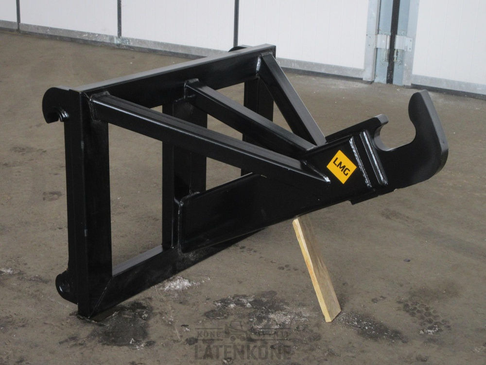 LMG Vaihtolavan siirtolaite Volvo BM - Attachment for Construction machinery: picture 2 LMG Vaihtolavan siirtolaite Volvo BM - Attachment for Construction machinery: picture 2