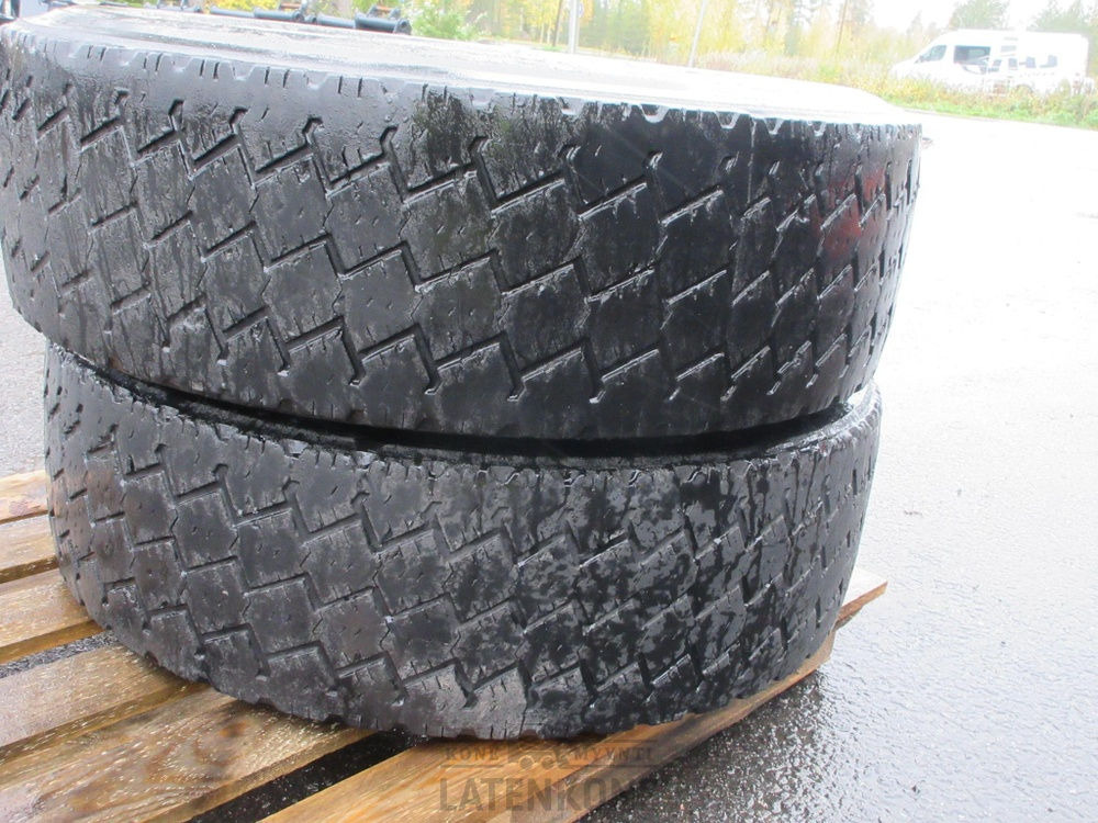 Dunlop 315/70 R22,5 renkaat 2kpl - Tire for Construction machinery: picture 5 Dunlop 315/70 R22,5 renkaat 2kpl - Tire for Construction machinery: picture 5
