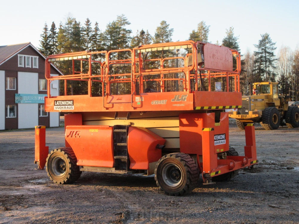 JLG 4394RT 4x4 Saksilava - Scissor lift: picture 3 JLG 4394RT 4x4 Saksilava - Scissor lift: picture 3