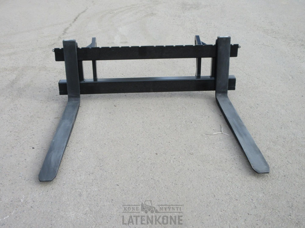 Laten Trukkipiikit 2500kg 1500mm/1200mm 2A Volvo L30 - Forks for Construction machinery: picture 2 Laten Trukkipiikit 2500kg 1500mm/1200mm 2A Volvo L30 - Forks for Construction machinery: picture 2