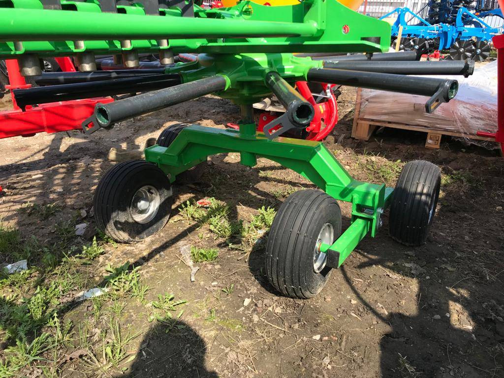 Tedder/ Rake Inter-Tech Rotary Rake ZKT-420, 4.2 m: picture 8