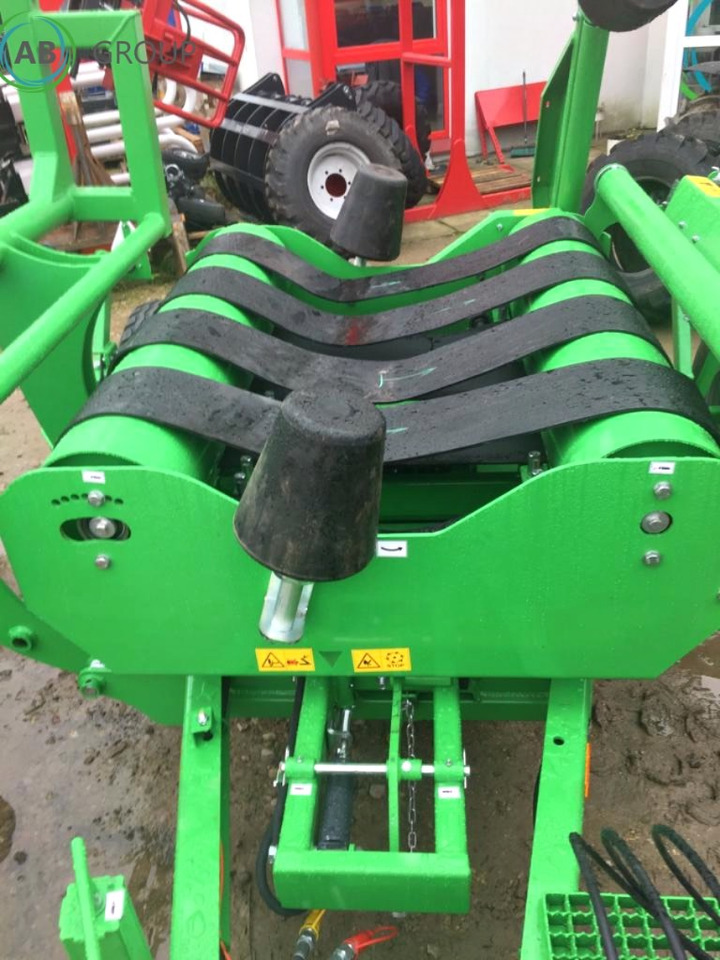 Inter-Tech self loading bale wrap GO01 - Bale wrapper: picture 3 Inter-Tech self loading bale wrap GO01 - Bale wrapper: picture 3