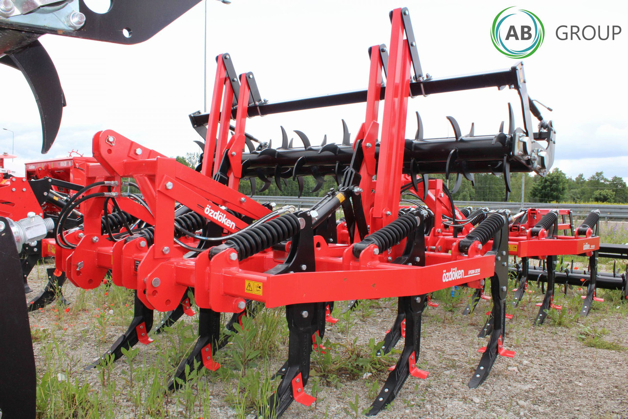Kultywator bezorkowy Ozdoken Epsom SR311 - Soil tillage equipment: picture 1 Kultywator bezorkowy Ozdoken Epsom SR311 - Soil tillage equipment: picture 1