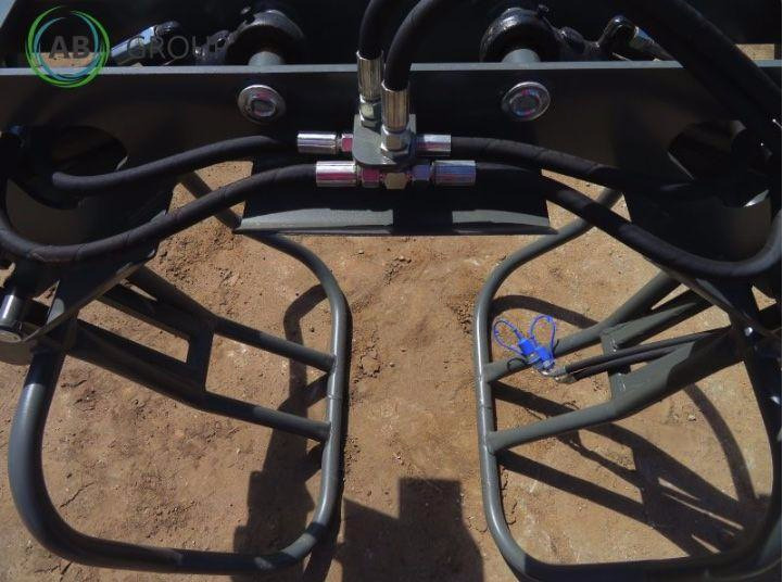Pomarol bale grab - Clamp for Agricultural machinery: picture 3 Pomarol bale grab - Clamp for Agricultural machinery: picture 3
