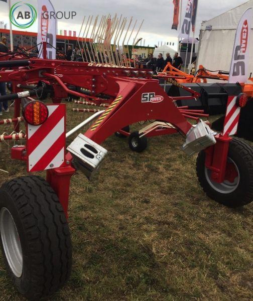 Spawex rotary rake Tajfun ZG-800 - Tedder/ Rake: picture 4 Spawex rotary rake Tajfun ZG-800 - Tedder/ Rake: picture 4