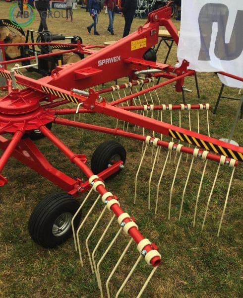Spawex rotary rake ZG-450 - Tedder/ Rake: picture 3 Spawex rotary rake ZG-450 - Tedder/ Rake: picture 3