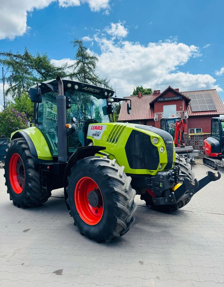 Claas Arion 650 - Farm tractor: picture 4 Claas Arion 650 - Farm tractor: picture 4