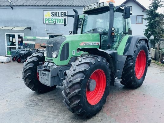 Fendt 820 VARIO TMS - Farm tractor: picture 2 Fendt 820 VARIO TMS - Farm tractor: picture 2