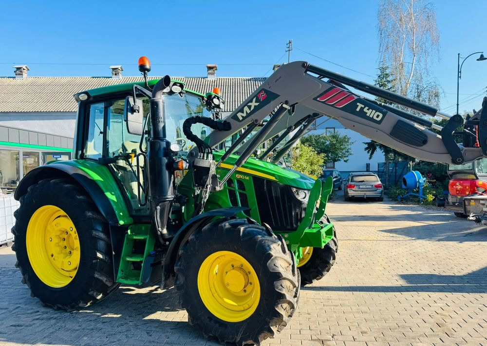 John Deere 6110M - Farm tractor: picture 5 John Deere 6110M - Farm tractor: picture 5