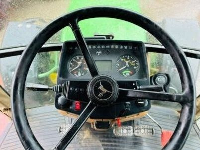 Farm tractor John Deere 6400: picture 12