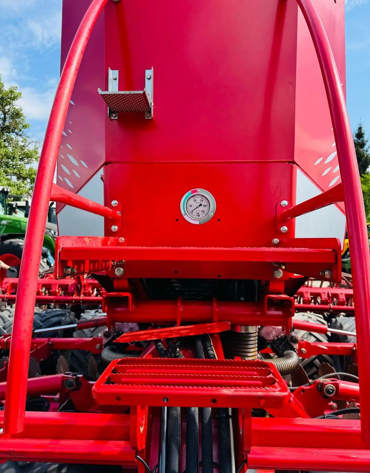 Kverneland U-drill 6000 - Seed drill: picture 3 Kverneland U-drill 6000 - Seed drill: picture 3