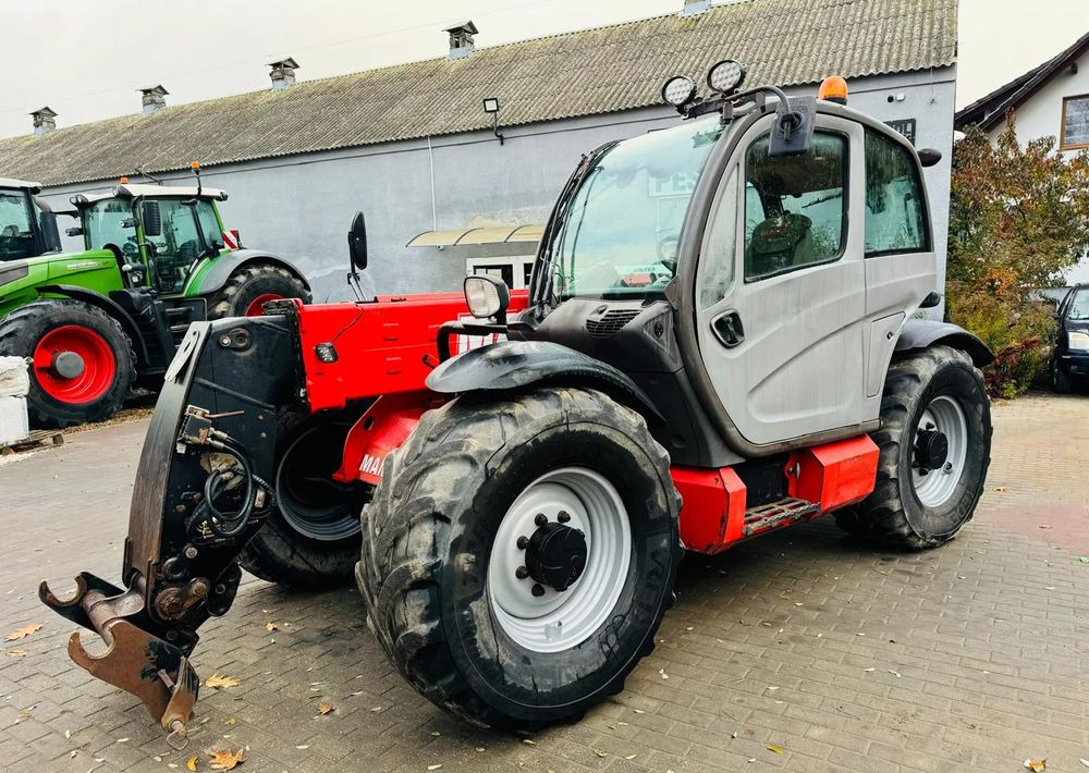 Manitou 840-137 - Telescopic handler: picture 5 Manitou 840-137 - Telescopic handler: picture 5