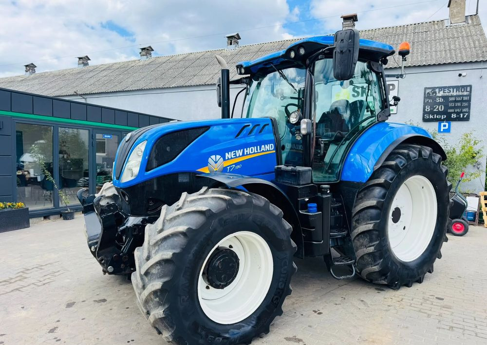New Holland T7.190 - Farm tractor: picture 1 New Holland T7.190 - Farm tractor: picture 1