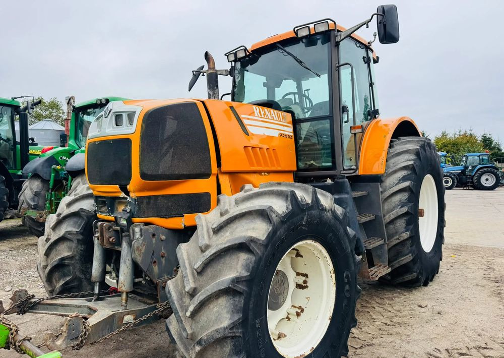 Renault Atles 925 RZ - Farm tractor: picture 5 Renault Atles 925 RZ - Farm tractor: picture 5