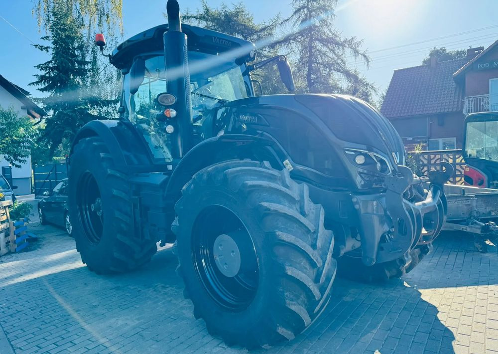 Valtra S394 Twin trac - Farm tractor: picture 2 Valtra S394 Twin trac - Farm tractor: picture 2
