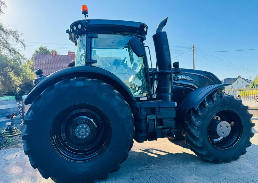 Valtra S394 Twin trac - Farm tractor: picture 3 Valtra S394 Twin trac - Farm tractor: picture 3
