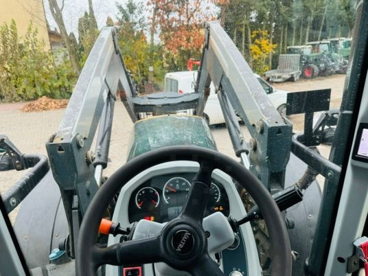 Valtra T174 - Farm tractor: picture 4 Valtra T174 - Farm tractor: picture 4