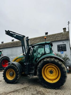 Valtra T174 - Farm tractor: picture 2 Valtra T174 - Farm tractor: picture 2