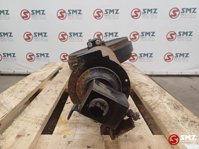 Caterpillar Track adjuster and recoil Caterpillar - Frame/ Chassis for Material handling equipment: picture 3 Caterpillar Track adjuster and recoil Caterpillar - Frame/ Chassis for Material handling equipment: picture 3