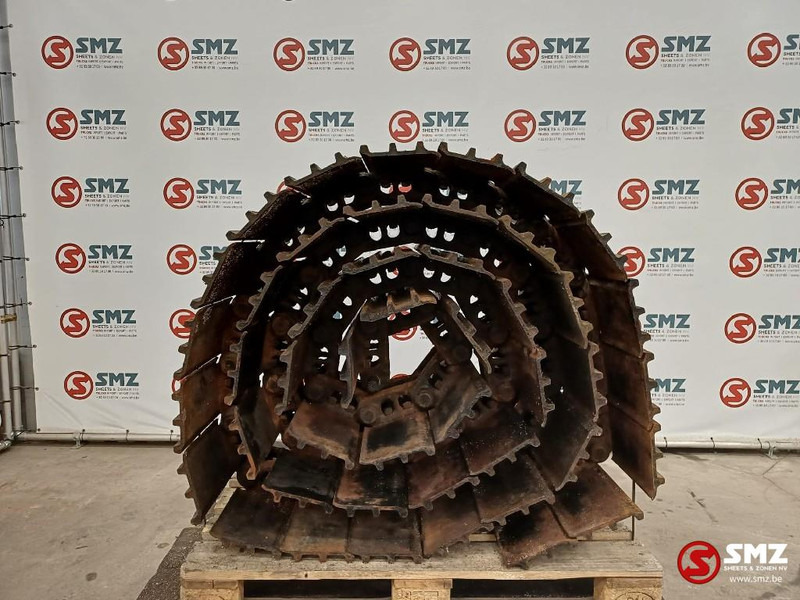 Caterpillar Track shoe + link track Caterpillar - Frame/ Chassis for Material handling equipment: picture 1 Caterpillar Track shoe + link track Caterpillar - Frame/ Chassis for Material handling equipment: picture 1
