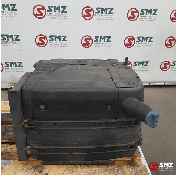 DAF Occ AdBluetank 75L DAF - Fuel tank for Truck: picture 1 DAF Occ AdBluetank 75L DAF - Fuel tank for Truck: picture 1
