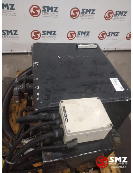 Diversen Occ hydrauliektank 150L 60cmx50cmx50cm - Hydraulic tank for Truck: picture 3 Diversen Occ hydrauliektank 150L 60cmx50cmx50cm - Hydraulic tank for Truck: picture 3