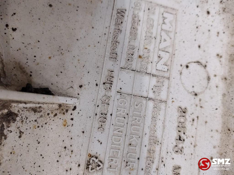 MAN Occ spatbord vooraan rechts MAN TGX 81664100306 81 - Body and exterior for Truck: picture 3 MAN Occ spatbord vooraan rechts MAN TGX 81664100306 81 - Body and exterior for Truck: picture 3