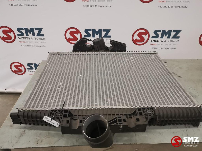 Mercedes-Benz Occ Intercooler Mercedes Axor - Intercooler for Truck: picture 1 Mercedes-Benz Occ Intercooler Mercedes Axor - Intercooler for Truck: picture 1