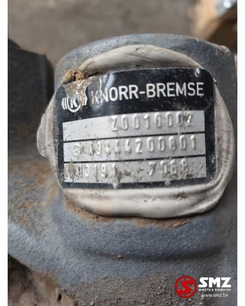 Mercedes-Benz Occ Remklauw rechts Actros MP2 - Brake caliper for Truck: picture 1 Mercedes-Benz Occ Remklauw rechts Actros MP2 - Brake caliper for Truck: picture 1