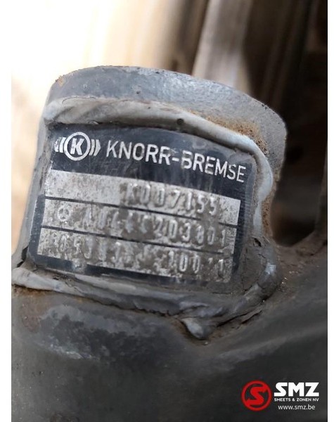 Mercedes-Benz Occ Remklauw voor/achter rechts Actros - Brake caliper for Truck: picture 2 Mercedes-Benz Occ Remklauw voor/achter rechts Actros - Brake caliper for Truck: picture 2