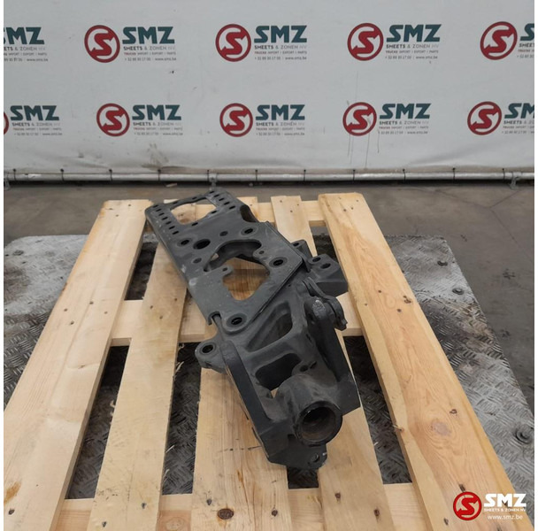 Mercedes-Benz Occ montagebeugels links Mercedes - Frame/ Chassis for Truck: picture 4 Mercedes-Benz Occ montagebeugels links Mercedes - Frame/ Chassis for Truck: picture 4