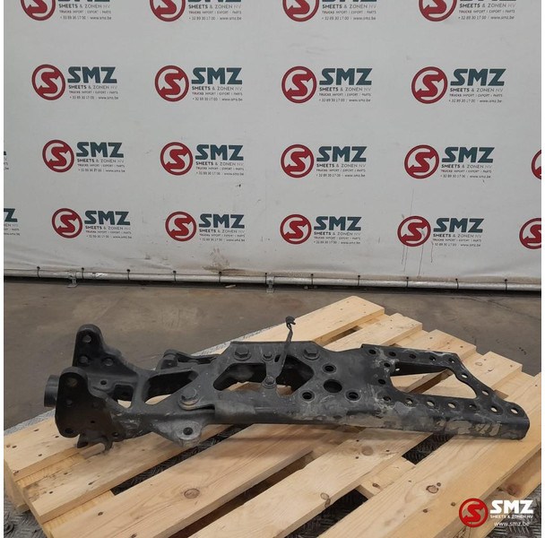 Mercedes-Benz Occ montagebeugels rechts Mercedes - Frame/ Chassis for Truck: picture 2 Mercedes-Benz Occ montagebeugels rechts Mercedes - Frame/ Chassis for Truck: picture 2