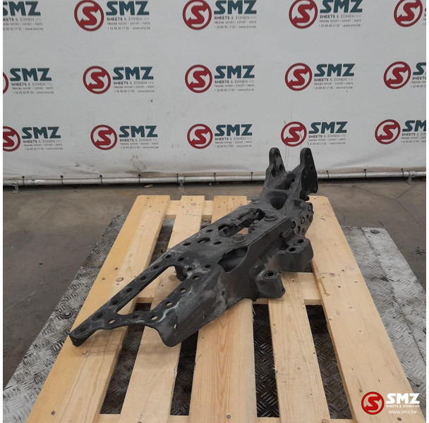 Mercedes-Benz Occ montagebeugels rechts Mercedes - Frame/ Chassis for Truck: picture 4 Mercedes-Benz Occ montagebeugels rechts Mercedes - Frame/ Chassis for Truck: picture 4