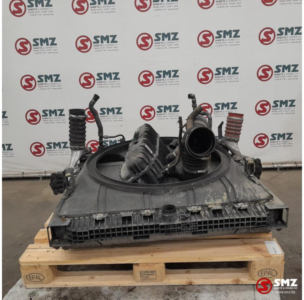 Mercedes-Benz Occ radiator + intercooler + expansievat Mercedes - Radiator for Truck: picture 2 Mercedes-Benz Occ radiator + intercooler + expansievat Mercedes - Radiator for Truck: picture 2