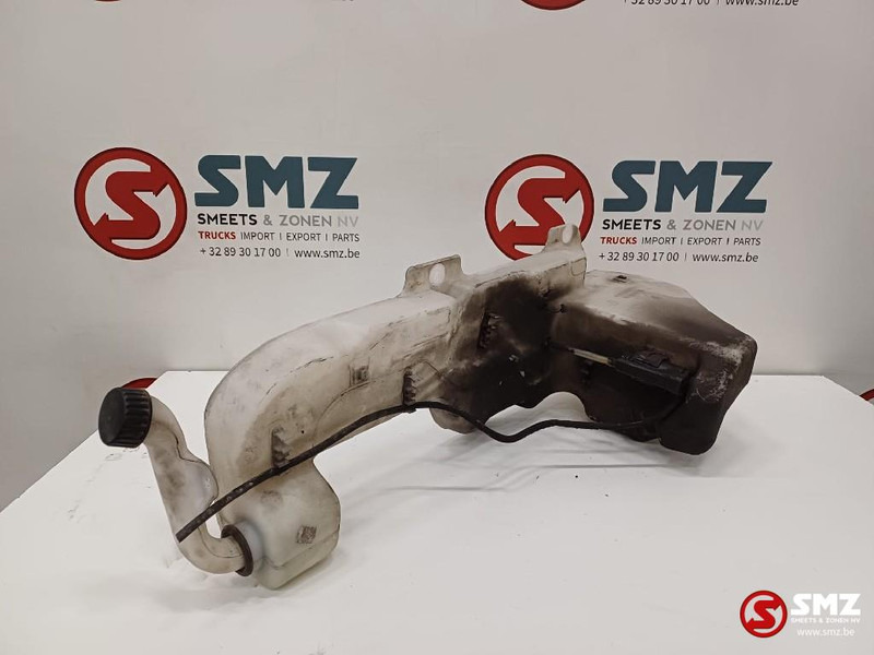 Mercedes-Benz Occ ruitenwissersproeierreservoir Mercedes - Wiper for Truck: picture 3 Mercedes-Benz Occ ruitenwissersproeierreservoir Mercedes - Wiper for Truck: picture 3