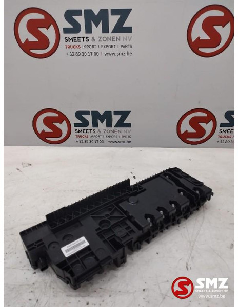Mercedes-Benz Occ zekeringskast Mercedes - Electrical system for Truck: picture 1 Mercedes-Benz Occ zekeringskast Mercedes - Electrical system for Truck: picture 1