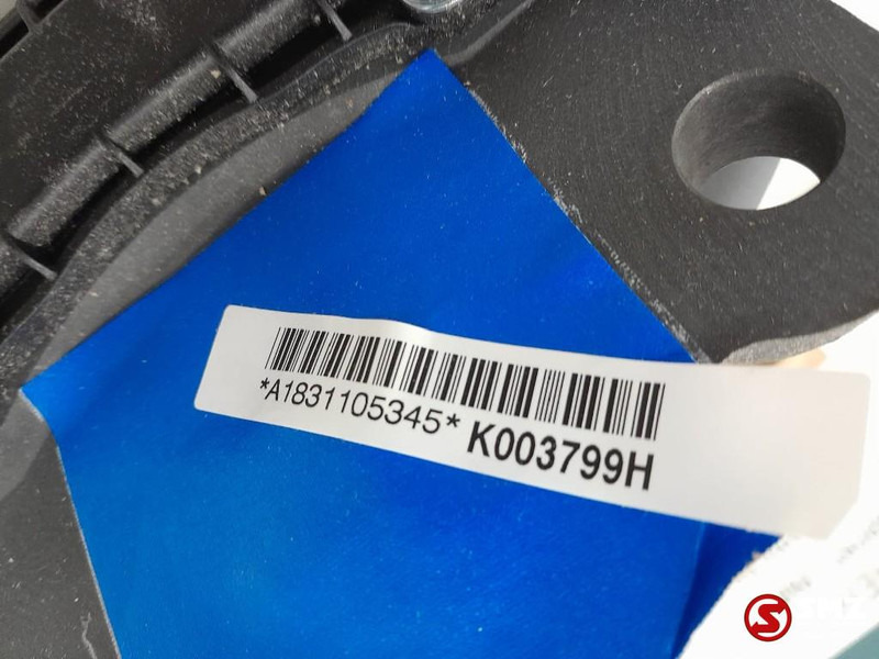 Mercedes-Benz Remklauw rechts + reparatieset mercedes - Brake caliper for Truck: picture 5 Mercedes-Benz Remklauw rechts + reparatieset mercedes - Brake caliper for Truck: picture 5