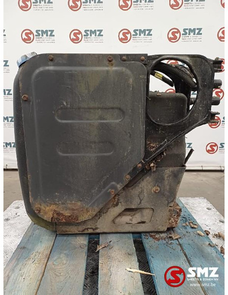 Renault Occ AdBluetank 60L Renault - Fuel processing/ Fuel delivery for Truck: picture 2 Renault Occ AdBluetank 60L Renault - Fuel processing/ Fuel delivery for Truck: picture 2