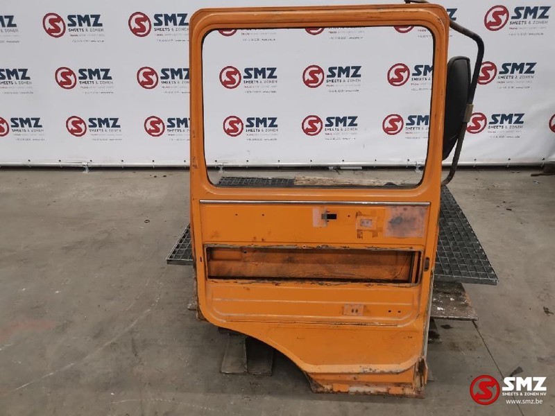 Renault Occ Deur links Renault G - Door and parts for Truck: picture 2 Renault Occ Deur links Renault G - Door and parts for Truck: picture 2