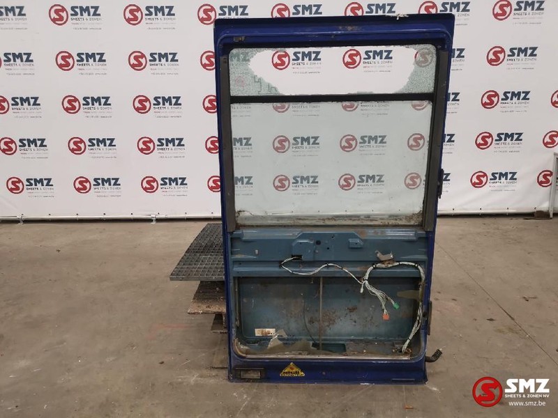 Renault Occ Deur links Renault Magnum AE 380 - Door and parts for Truck: picture 2 Renault Occ Deur links Renault Magnum AE 380 - Door and parts for Truck: picture 2