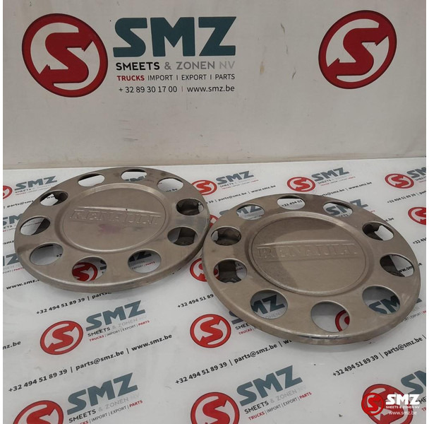 Renault Occ set van 2 wieldeksels Renault - Rim for Truck: picture 1 Renault Occ set van 2 wieldeksels Renault - Rim for Truck: picture 1