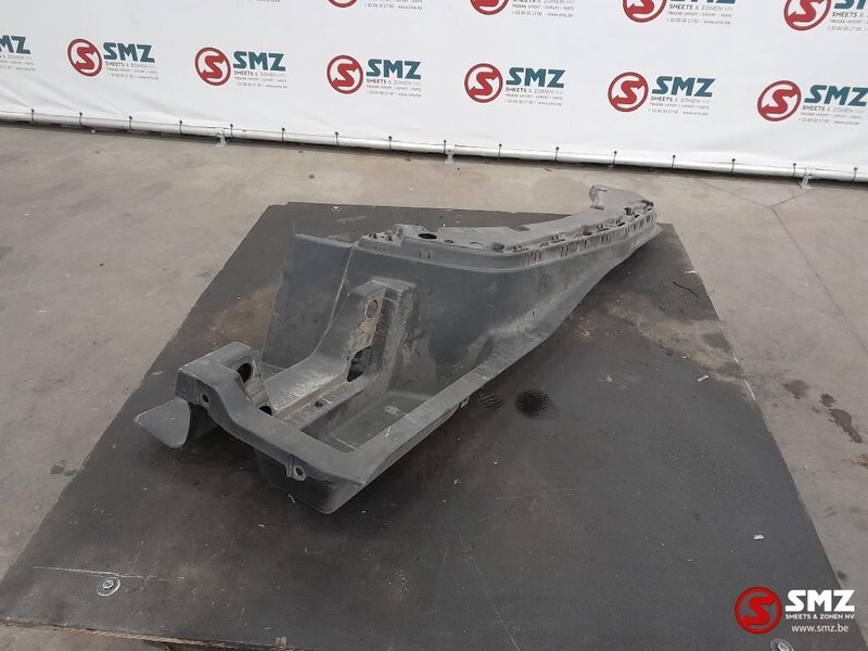 Renault Occ treeplankbehuizing rechts Renault T 82223396 - Door and parts for Truck: picture 5 Renault Occ treeplankbehuizing rechts Renault T 82223396 - Door and parts for Truck: picture 5