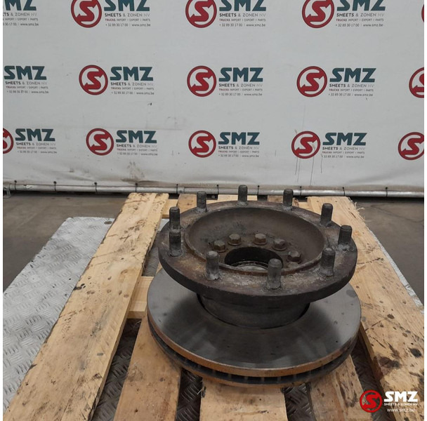 Renault Occ wielnaaf Renault - Steering for Truck: picture 2 Renault Occ wielnaaf Renault - Steering for Truck: picture 2