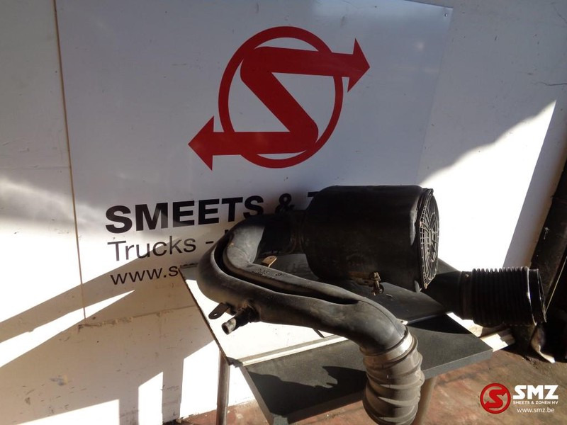 Volvo Occ luchtinlaatbuis volvo 8149049 - Air intake system for Truck: picture 2 Volvo Occ luchtinlaatbuis volvo 8149049 - Air intake system for Truck: picture 2