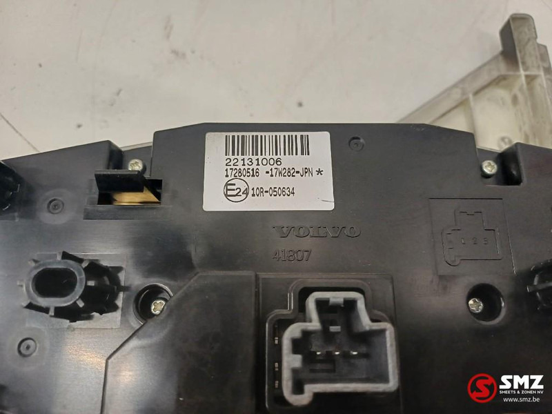 Volvo Occ verwarmingsregeleenheid Volvo - Electrical system for Truck: picture 3 Volvo Occ verwarmingsregeleenheid Volvo - Electrical system for Truck: picture 3