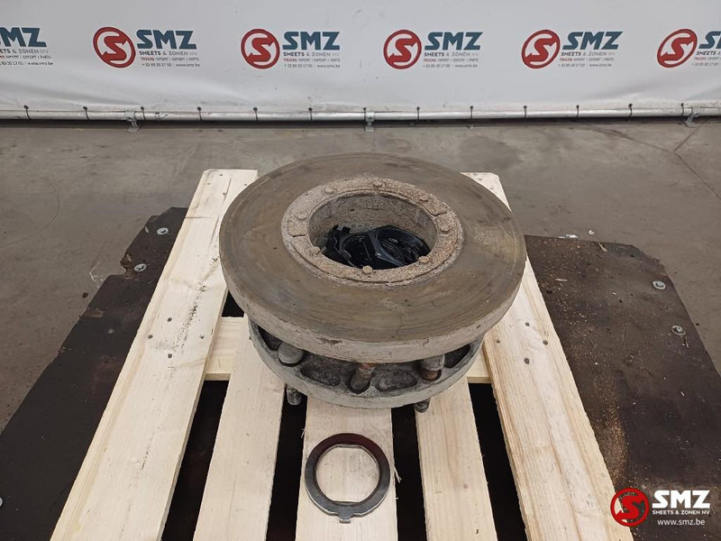 Volvo Occ wielnaaf Volvo - Steering for Truck: picture 3 Volvo Occ wielnaaf Volvo - Steering for Truck: picture 3